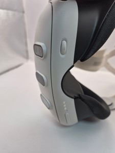 Б/в Окуляри віртуальної реальності Meta quest 3 512gb 01-201116370