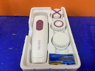 16-000224304: Sanitas sfc40