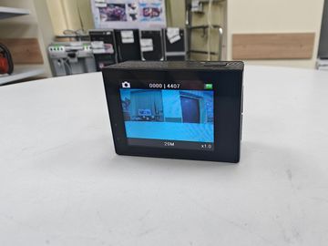 01-200537806: Akaso brave 4