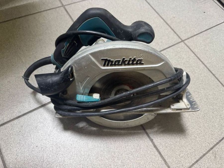 Makita hs7601