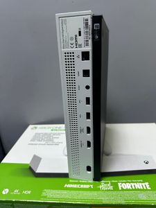 01-200631744: Microsoft xbox one s 1tb