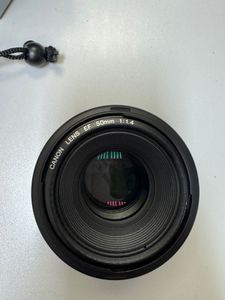 01-200636693: Canon ef 50 mm 1/1.4