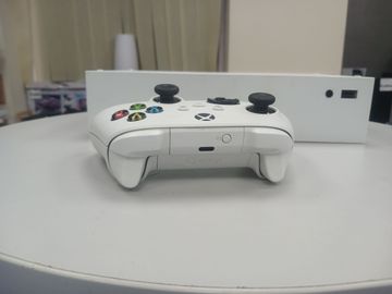 01-200770899: Microsoft xbox series s 512gb