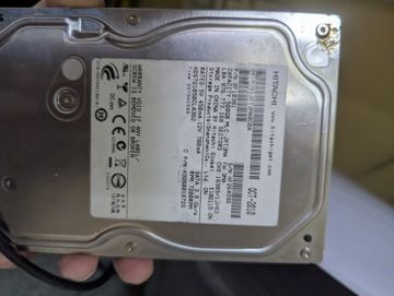 01-200777130: Hitachi 500gb