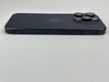 01-200795782: Apple iphone 15 pro 256gb