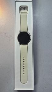 01-200801657: Samsung galaxy watch6 40mm