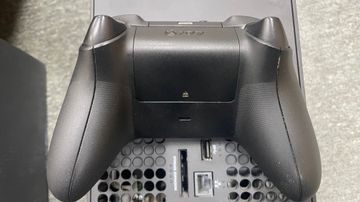 01-200749782: Microsoft xbox series x 1tb