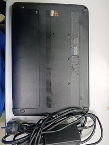 Hp core i3 4005u ddr3/4gb ddr3/hdd 400 gb/ssd *відсутній/*інтегрована