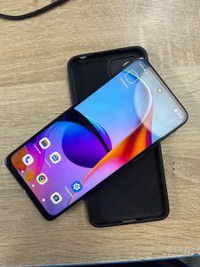 Б/в Мобільний телефон Motorola g14 4/128gb 01-200809603