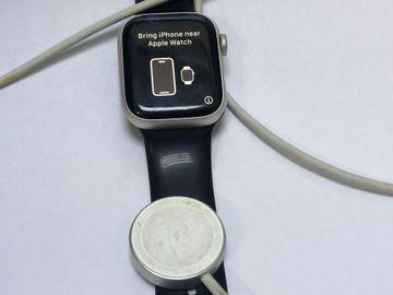 Б/в Смарт-годинник Apple watch series 8 gps 41mm aluminum case 01-200815391