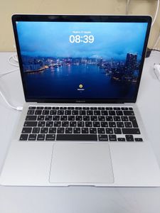 Б/в Ноутбук Apple macbook air 13" 2020 a2179 core i3 1,1ghz/ram8gb/ssd256gb/intel iris plus graphics 01-200820615