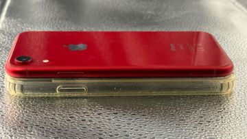 Б/в Мобільний телефон Apple iphone xr 64gb 01-200820642