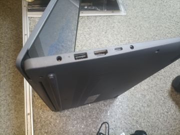 Б/в Ноутбук Lenovo 15/core i5-13420h ddr5/16gb ddr5/hdd *відсутній/ssd 512 gb/*інтегрована 01-200825295