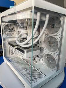 Б/в Системний блок Пк amd ryzen 9 9900x/ram 64 gb/hdd відсутній/ssd 2000 gb/nvidia rtx 5080 (geforce) 16gb gddr7 256bit 01-200826063