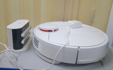 Б/в Пилосос Xiaomi mi robot vacuum mop p 01-200833875