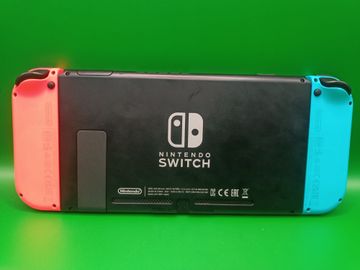 Б/в Ігрова приставка Nintendo switch 01-200846251