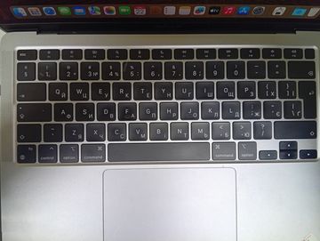 Б/в Ноутбук Apple MacBook Air 13`` Late 2020 01-200850722
