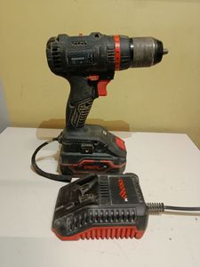 Б/в Шурупокрут Dnipro-M cd-201hbc compact 1акб 4ah зп 01-200846750