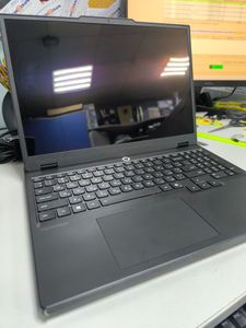 Б/в Ноутбук Lenovo 15/core i7-13650hx ddr5/32gb ddr5/ssd 1000 gb/geforce rtx 5050 8gb 01-200830707