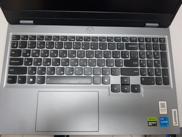 Б/в Ноутбук Lenovo 15/core i5-12450hx ddr5/16gb ddr5/hdd *відсутній/ssd 250 gb/geforce rtx3050 6gb 01-200860331