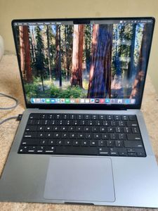 Б/в Ноутбук Apple MacBook a2442/ m1 pro / ram16gb/ ssd512gb/ retina xdr, truetone 01-200872722