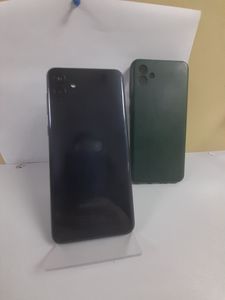 Б/в Мобільний телефон Samsung galaxy a04 3/32gb 01-200875468