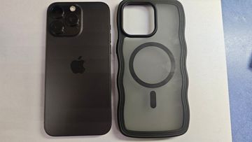 Б/в Мобільний телефон Apple iphone 15 pro max 256gb 01-200893921