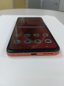 Б/в Мобільний телефон Motorola moto g06 4g 4/64gb 01-200902280