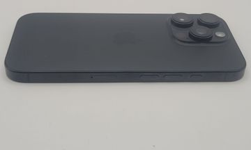 Б/в Мобільний телефон Apple iphone 16 pro 256gb 01-200918382