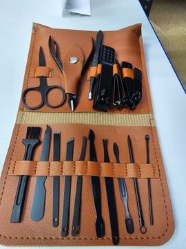 Б/в Набір манікюрний Bag Brown 16 од 16-000276691