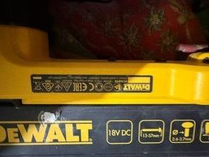 Б/у Степлер под гвозди Dewalt dcn890 1акб 5ah зп 01-200924635