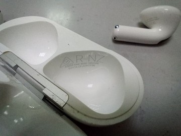 Б/в Навушники Apple airpods 4 01-200965989