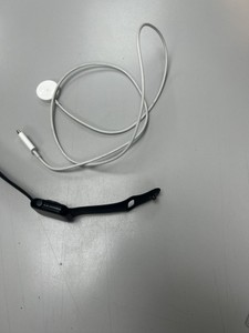 Б/в Смарт-годинник Apple watch series 5 lte 40mm aluminum 01-200972771