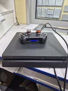 Б/в Ігрова приставка Sony playstation 4 slim 1tb 01-200972838