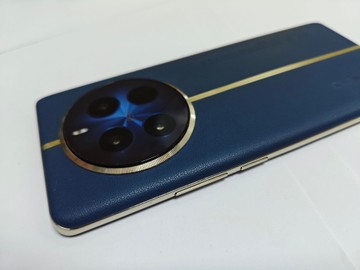 Б/в Мобільний телефон Realme 12 pro 5g 8/256gb 01-200973180
