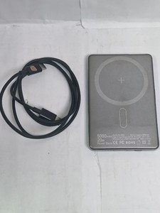 Б/в Бездротовий зарядний пристрій Essager kr-w002 5000mah 01-200976600