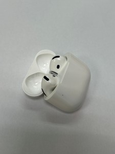 Б/в Навушники Apple airpods 4 with active noise cancellation 01-200997530