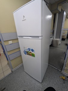 Б/в Холодильник з морозильною камерою Interlux ilr-0213mw 01-201007190