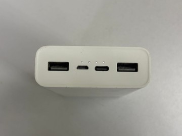 Б/у Повербанк Xiaomi mi power bank 3 20000 mah usb-c 18w 01-201018271