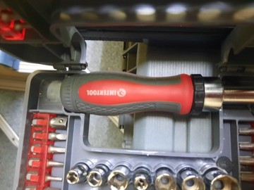 Б/в Викрутка реверсивна Intertool vt-3608 01-201033820