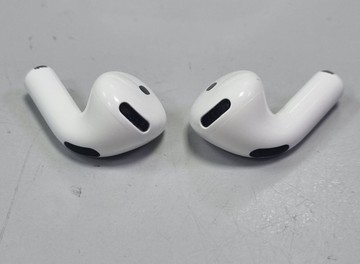 Б/в Навушники Apple airpods 4 with active noise cancellation 01-201035438