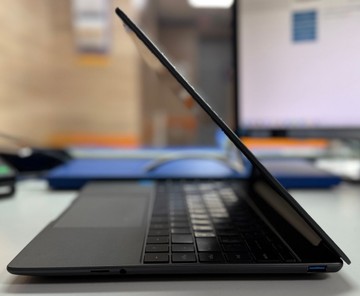 Б/в Ноутбук Chuwi 14/celeron n5100 ddr4/8gb ddr4/ssd 240 gb/*інтегрована 01-201075354
