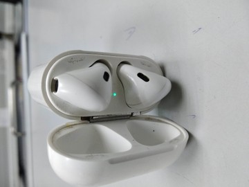 Б/у Навушники Apple airpods 2nd generation a1602, a2031, a2032 01-201087273