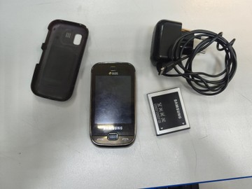 Б/в Мобільний телефон Samsung b5722 duos 01-201160426