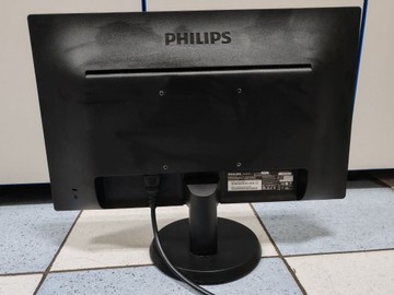 Б/в Монітор Philips 193v5lsb2 01-201154458
