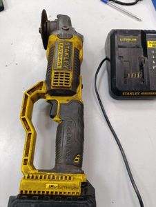 01-200523930: Stanley fmc761 1акб 2ah зп