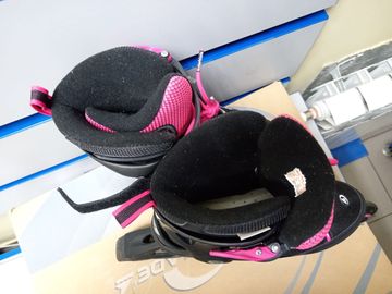 01-200557600: Rollerblade macroblade 80w 40см