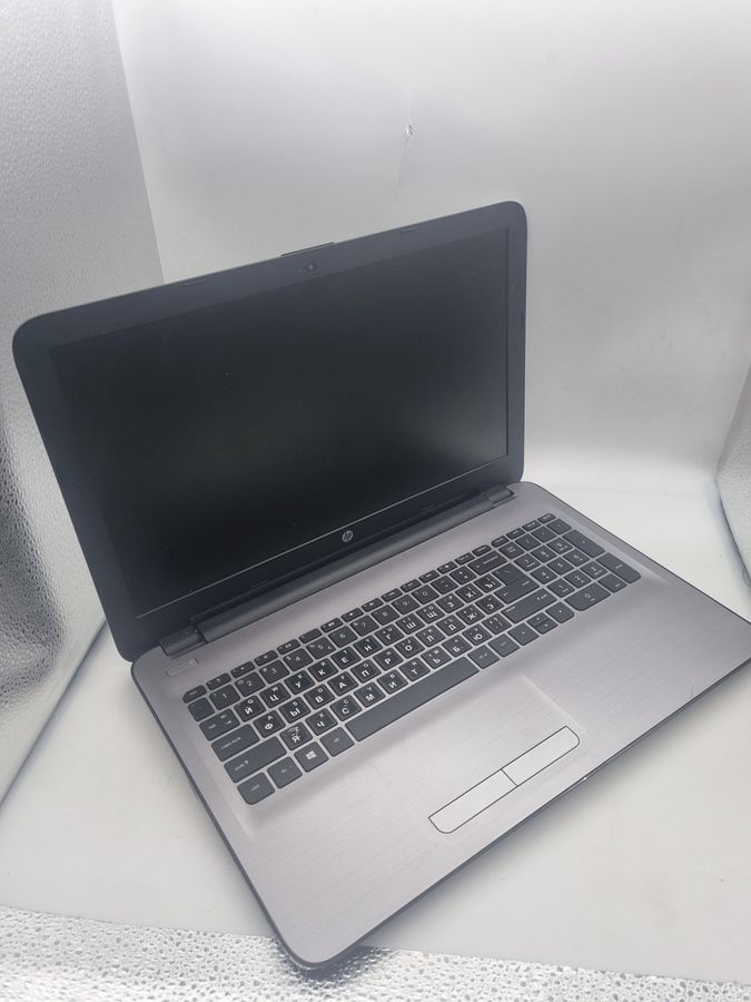 Hp 15/core i3 5005u ddr3/4gb ddr3/hdd 500 gb/ssd *відсутній/*інтегрована