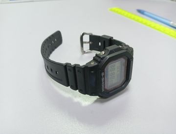 01-200630702: Casio gw-m5610u