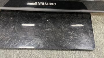 01-200607057: Samsung ue24n4500au